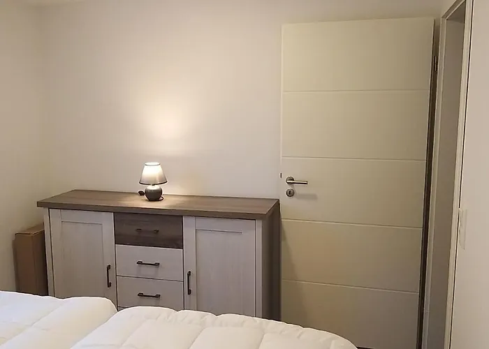 Feworeinel Mit 2 Schlafzimmern ורניגרוד