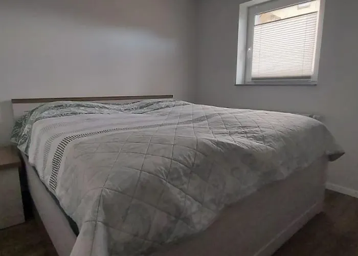 Feworeinel Mit 2 Schlafzimmern Lejlighed *