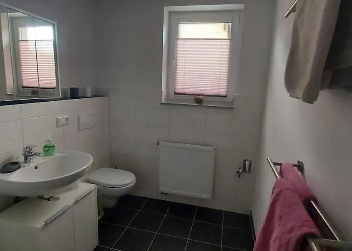 Feworeinel Mit 2 Schlafzimmern Lejlighed *